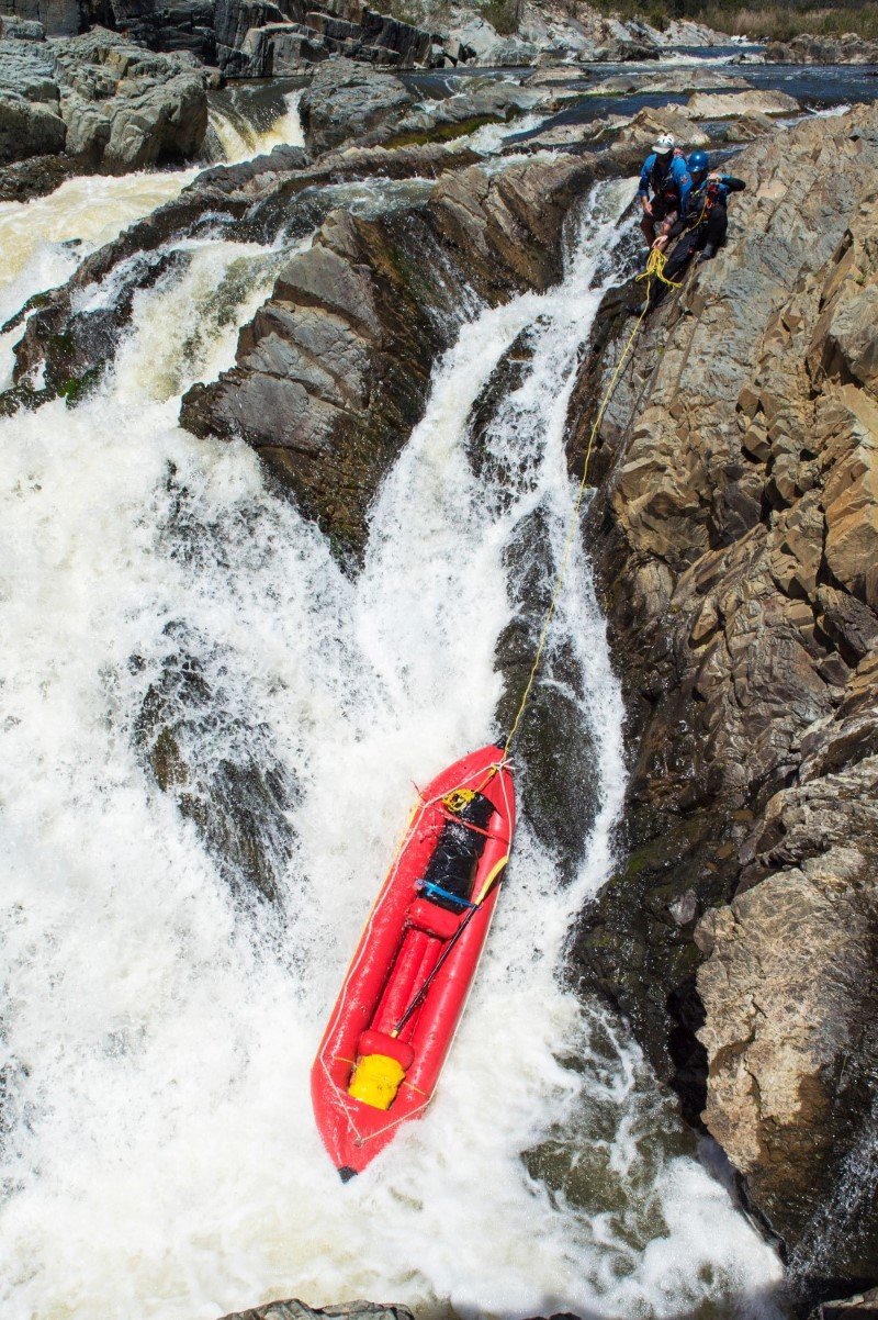 snowy river paddling adventure