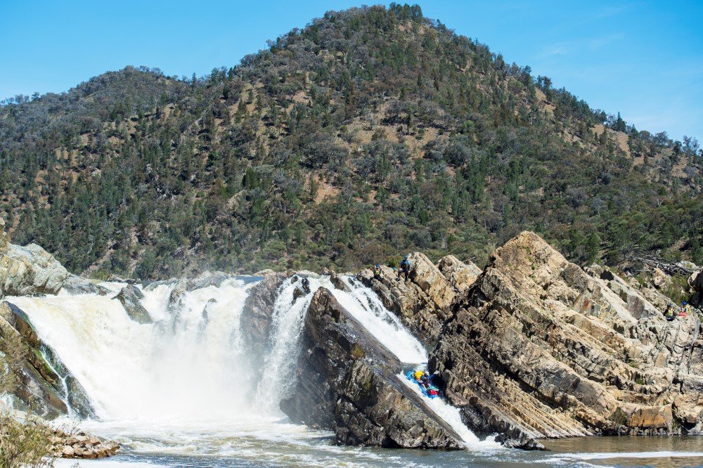 snowy river paddling adventure