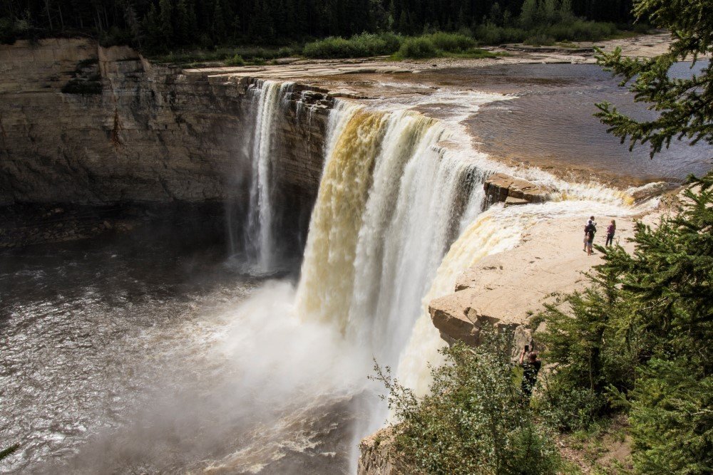 alexandra falls