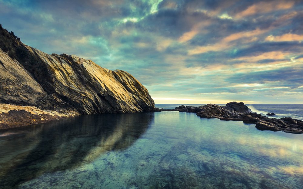 Behold the morning light - Australian Geographic