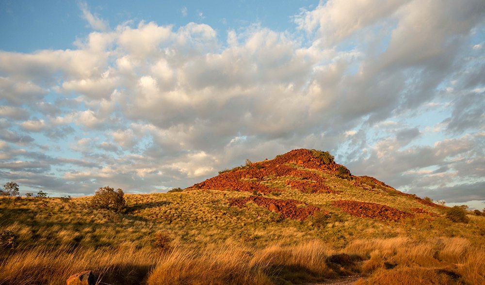 Gallery: The Pilbara Landscape Of Stone-etched Stories - Australian ...