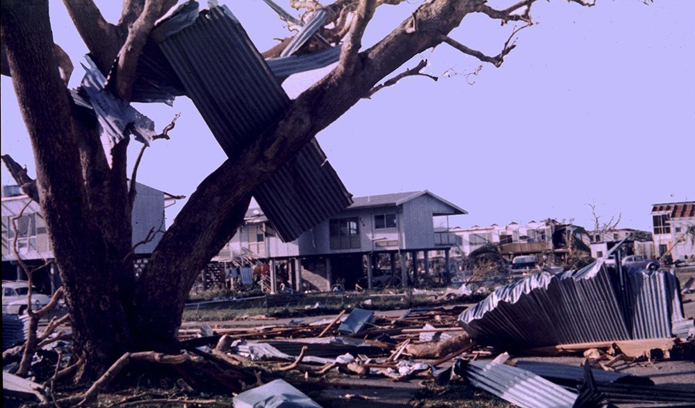 cyclone-tracy-images-of-christmas-day-40-years-ago-australian