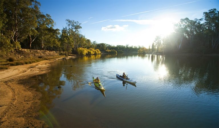 Paddling the Murray River, Victoria - Australian Geographic