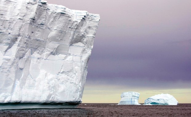 Scientists set sail for Antarctic glacier - Australian Geographic