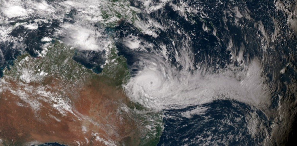 The Science Behind Cyclone Debbie - Australian Geographic