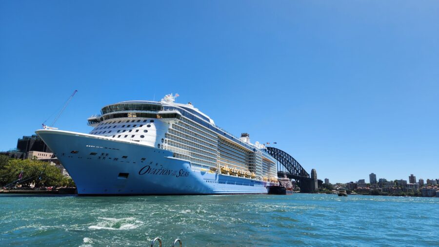 The ultimate cruising checklist for Aussies - Australian Geographic