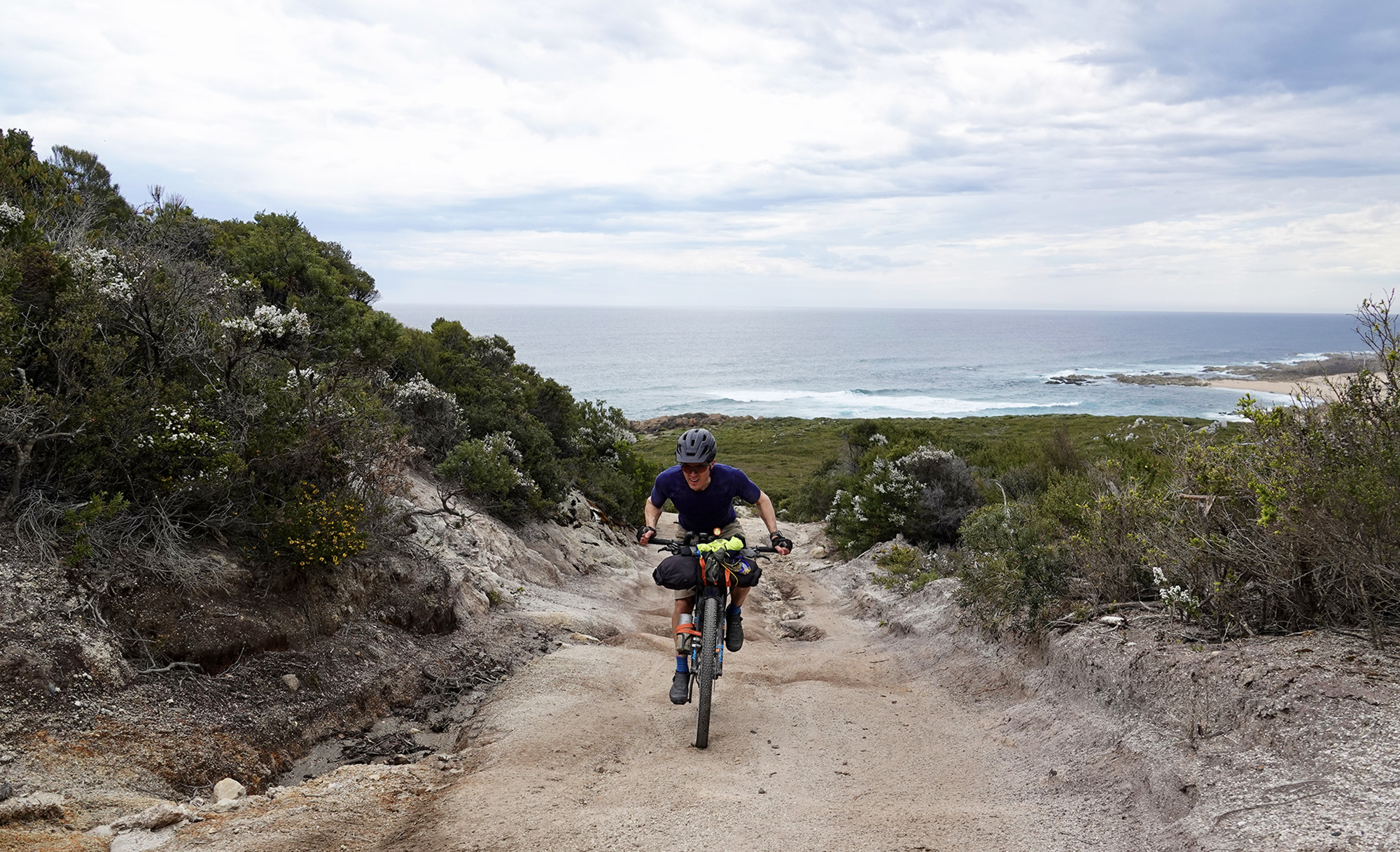 Kiwi cyclist conquers “scenic trip to Hell” in Tassie Gift race