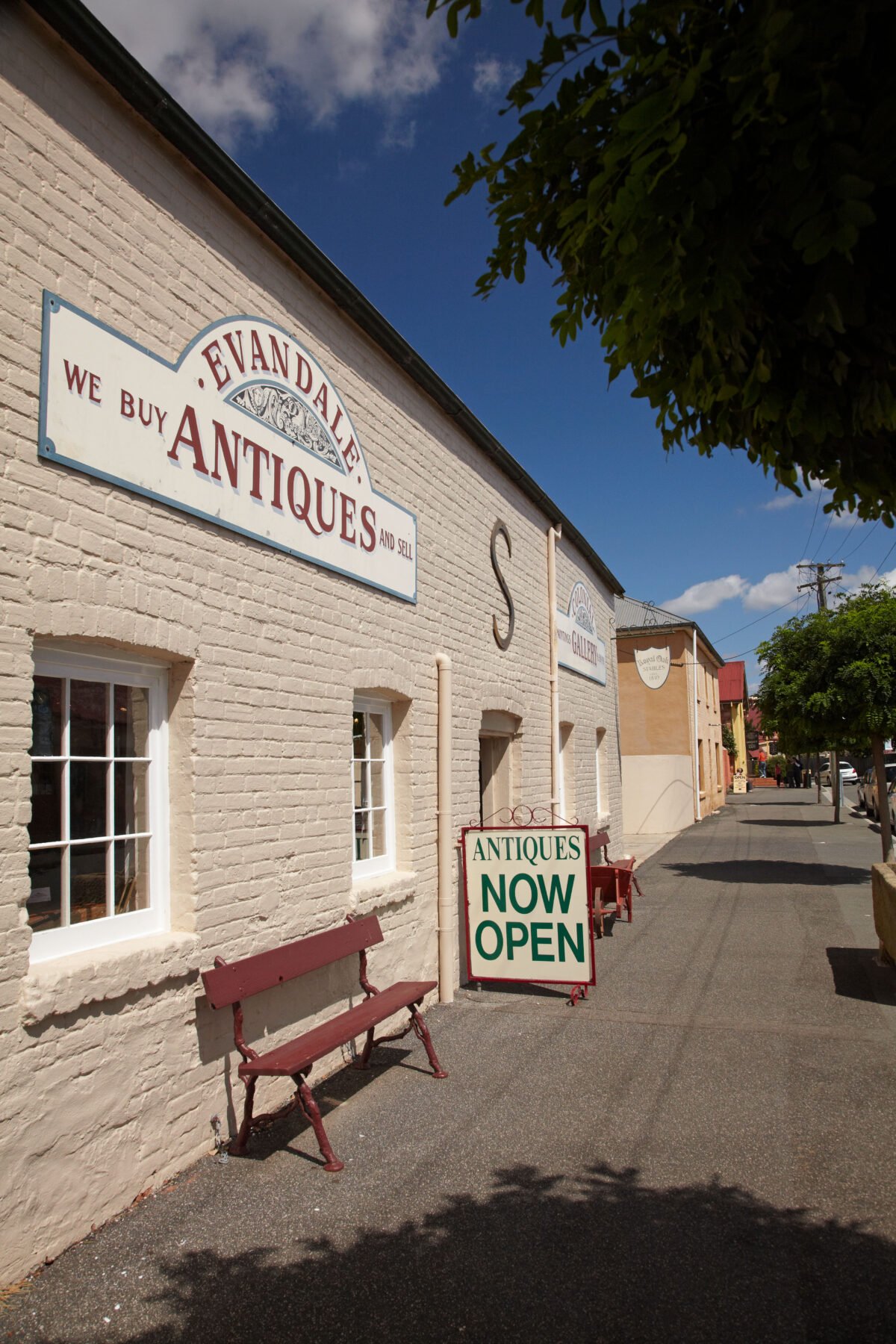 A street view showing the exterior of Evandale Antiques in Tasmania.