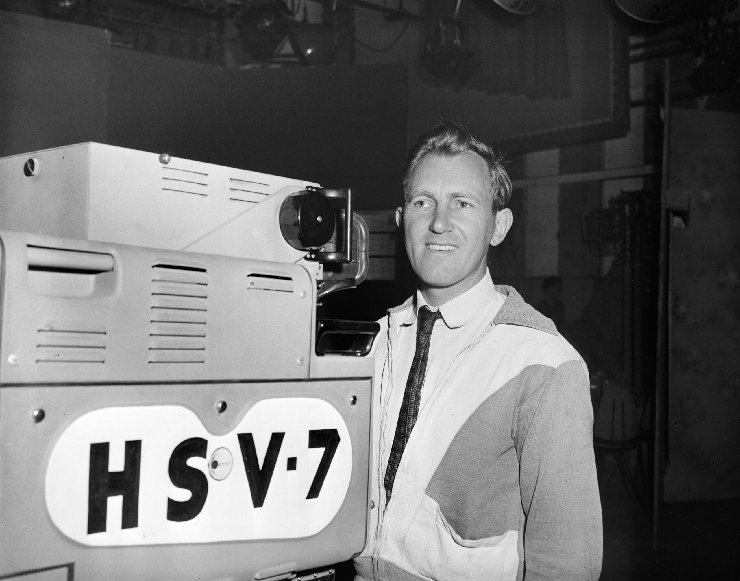 Image for article: Defining Moments in Australian History: The introduction of television