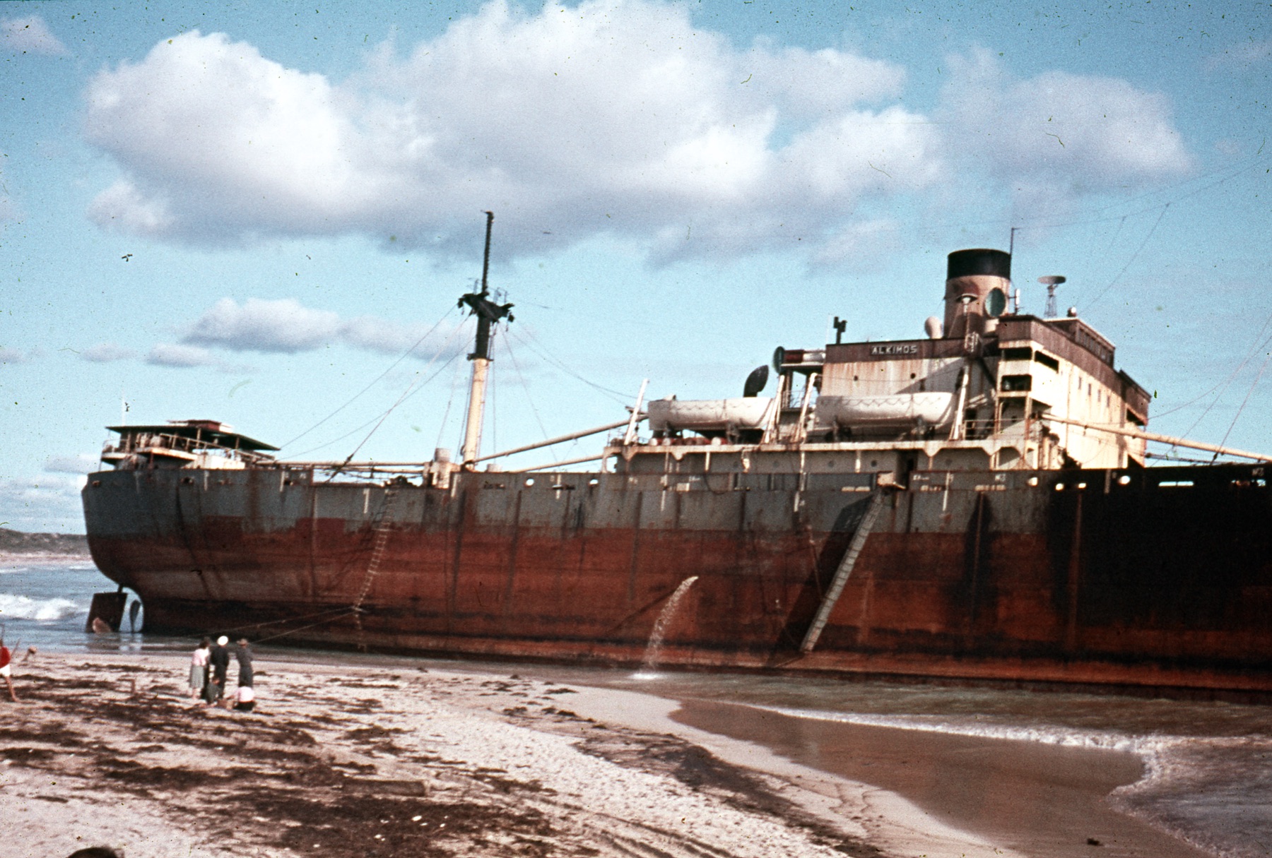 The curse of the Alkimos shipwreck - Australian Geographic