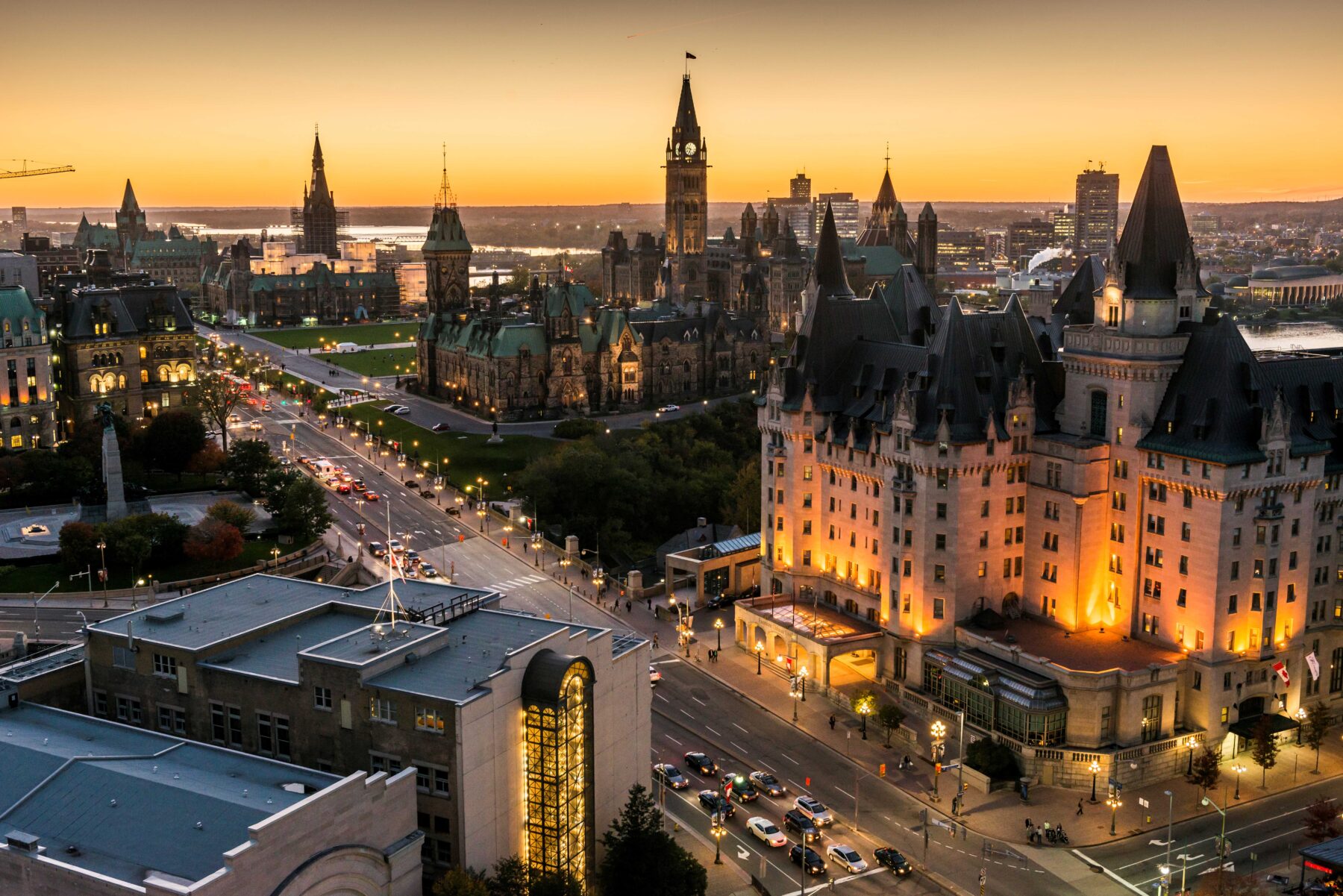 Panoramic view of downtown Ottawa, Ontario